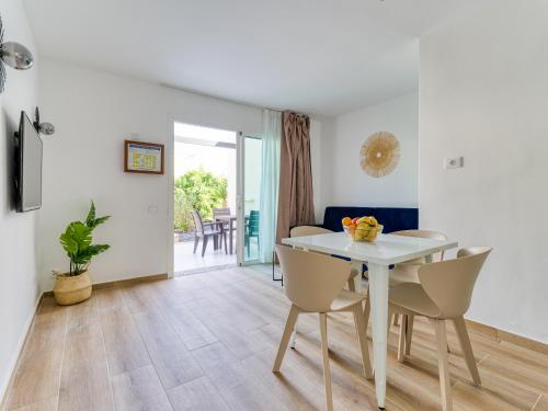 Moderno Apartamento con piscina en Corralejo