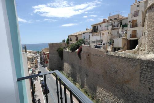 Mu, Apartamento Situada En La Muralla Del Casco Histórico