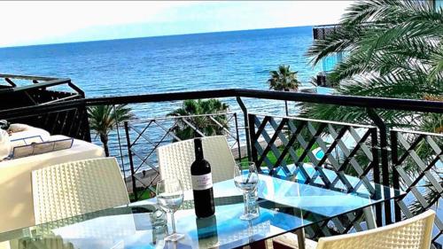 Mi Capricho 2e Beachfront- Apartment With Sea View - Costa Del Sol