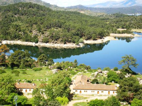 Núcleo de Turismo Rural Valle de Iruelas