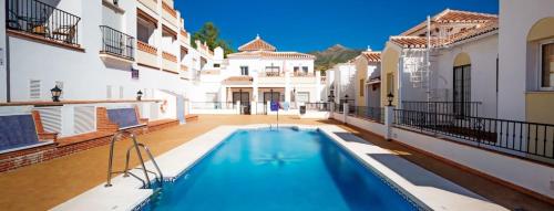 Nerja Paradise Rentals - Apt Chimenea A1E