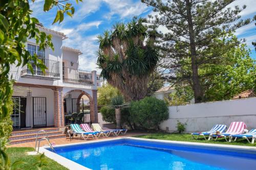 Nerja Paradise Rentals - Villa Flamingo