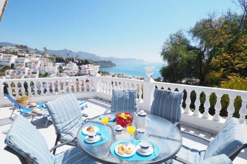 Nerja Paradise Rentals - Villa Rayo de Sol