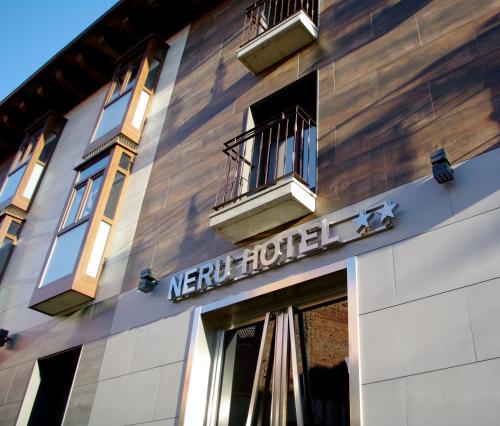 Hotel Neru Con Encanto
