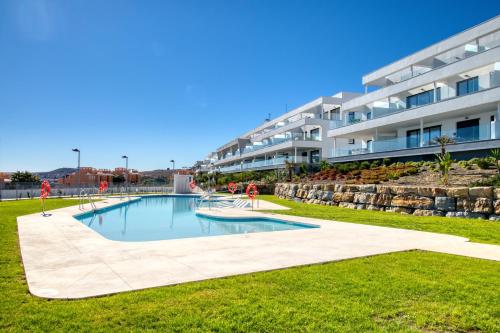 Newly Constructed 2 Bed Apartment With Sea Views