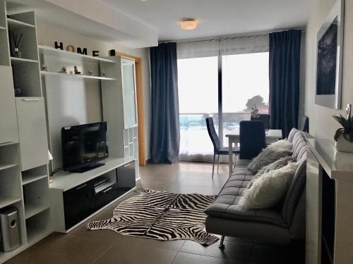 Nice & Cozy Seaview Apartment Borumbot In Calpe