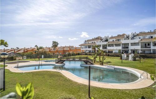 Nice apartment in Benalmadena with Outdoor swimming pool, WiFi and 2 Bedrooms