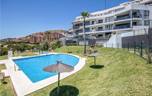 Nice apartment in La Cala de Mijas with Outdoor swimming pool, WiFi and Outdoor swimming pool