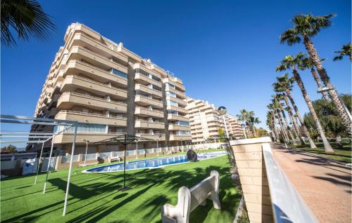 Nice apartment in Orpesa del Mar with Outdoor swimming pool and 2 Bedrooms