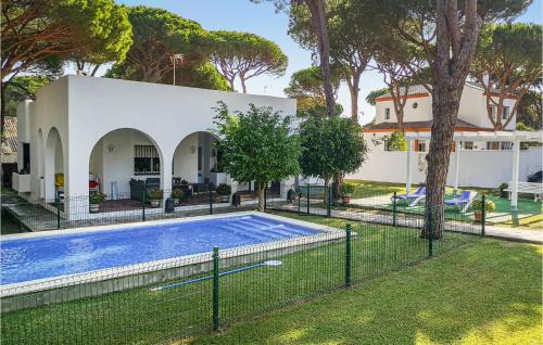 Nice home in Conil with WiFi and 3 Bedrooms