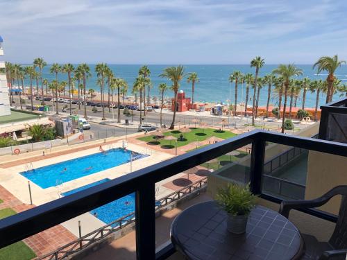 Primera linea de playa en Benalmadena , vistas al mar, Aloha Playa, Malaga