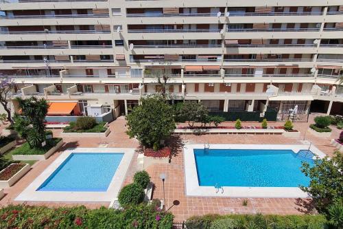 Parque de Marbella. Magnífico Apartamento Para 6 Personas