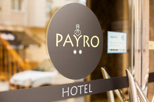 Hotel Payro **