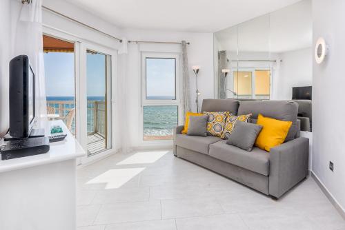 WintowinRentals Relax & Frontal Sea View in Fuengirola