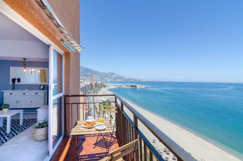 WintowinRentals The Highest Frontal Sea View in Fuengirola