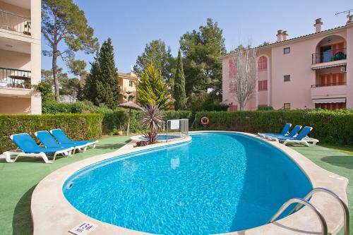 Pinaret Apartment walking distance to town and beach