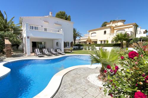 Arenda Pino Alto Villa Gallo