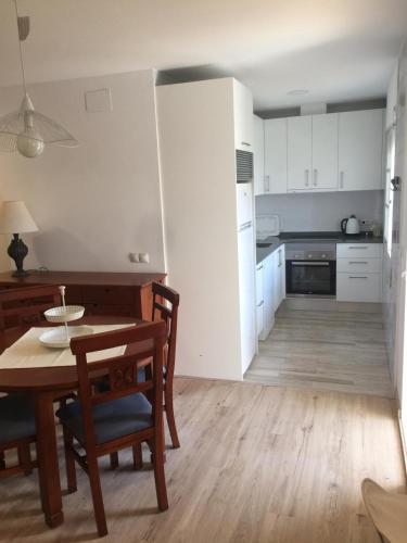 apartamento recien reformado cerca del mar con excelente situación