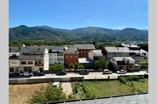 Piso céntrico de 2 dormitorios con terraza