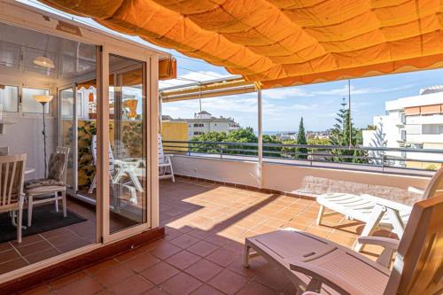 797 Holiday Rentals - Piso para 4 con amplia terraza al jardin y al mar