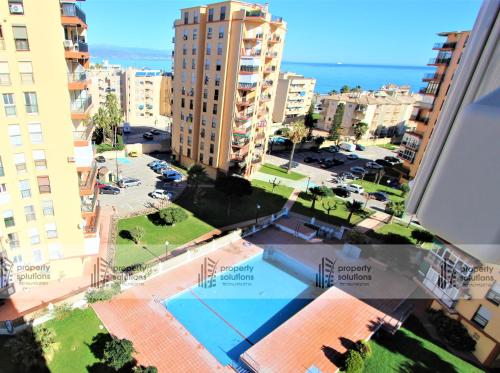 Playamar Apartamento. A 50 Metros De La Playa. Piscina Y Parking Gratis.