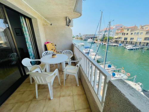 Port Royal B1 2-2 - Apartamento Con Vistas Al Canal - Cerca Playa