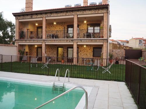 Apartamentos rurales Posada de Monfragüe con jacuzzi