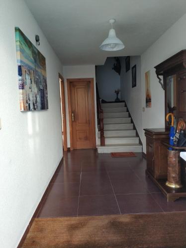 Preciosa Casa De 4 Habitaciones En Pleno Corazón Del Camino De Santiago!