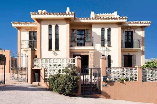 Preciosa villa con gran piscina y fabulosas vistas