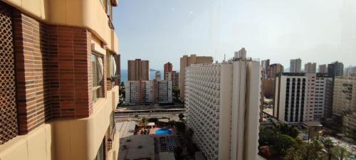 Precioso apartamento con piscina y vistas al mar Mediterráneo.