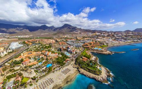 Precioso apartamento con terraza y vistas al mar en Costa Adeje - Playa El Duque