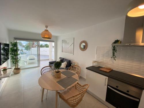 Precioso apartamento en complejo con piscina