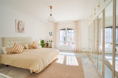 Precioso apartamento en Playas de Duque-P Banus