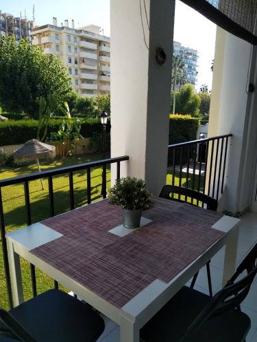 Apartamento de cinco plazas en recinto muy tranquilo cerca del mar