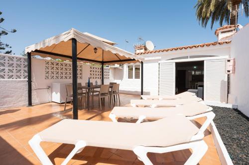 Bungalow vacacional "Los Porches" en Playa del Inglés