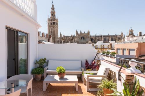 Puerta Catedral Holiday Suites