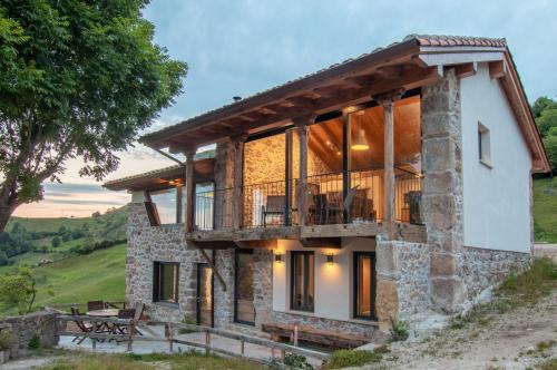 Pulieru - Holiday home with views of the Picos de Europa, ideal for an autumn escape
