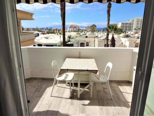 Quiet Apartment With Sea View, Sun Sets And Wifi In The Heart Of Las Americas