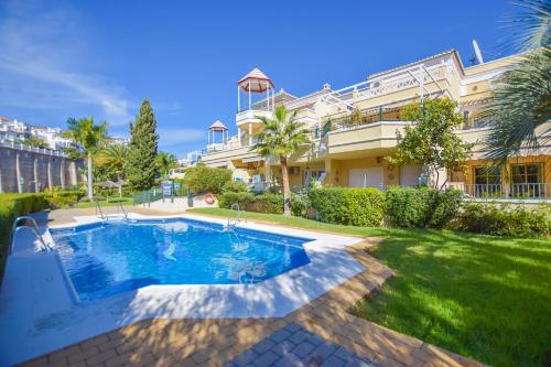 Refurbished 2-Bed Apartment Burriana Beach.