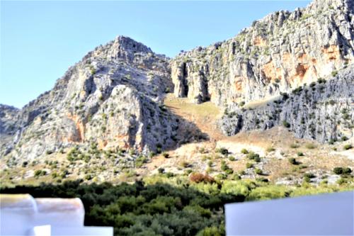 Remarkable 2-Bed House in Montejaque with Jacuzzi