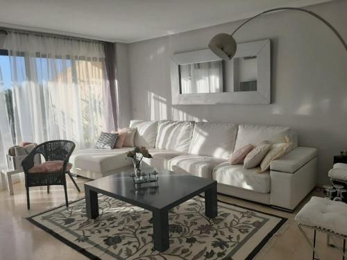 Judith Apartment-Lovely duplex in Benalmadena