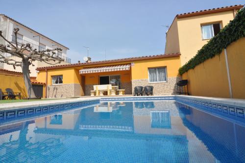 Rnet - Villa Sant Pere Pescador