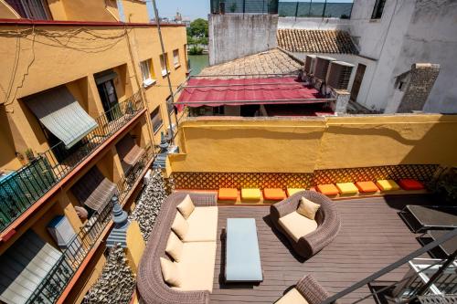 House -Rooftop&Jacuzzi -StayInSeville