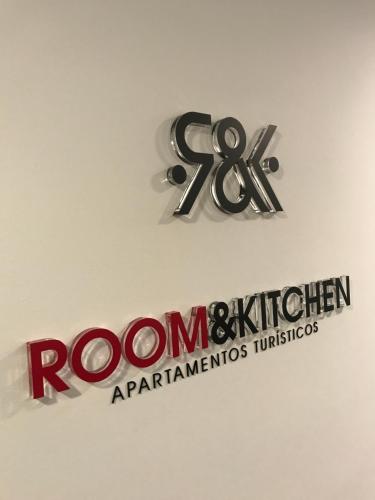 Room and Kitchen Bilbao