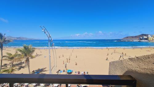 Salema Beach, Primera línea en Playa de Las Canreras