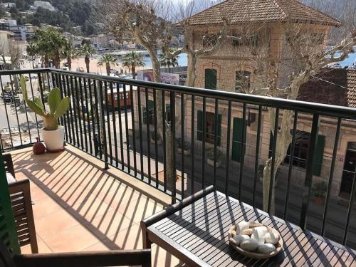Seafront Apartment in Port Sóller