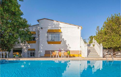 Seven-Bedroom Holiday Home in Tomares