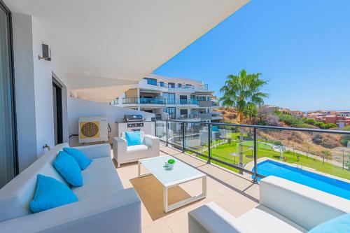 Spectacular Condo Close to Golf with Breathtaking Sea Views by Rafleys