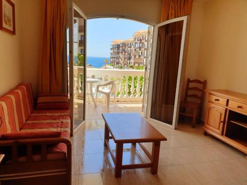 Studio with sea view shared pool and furnished terrace at Costa del Silencio 1 km away from the beach