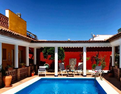Stunning 4-Bed Roman Villa Spain s Golden Triangle